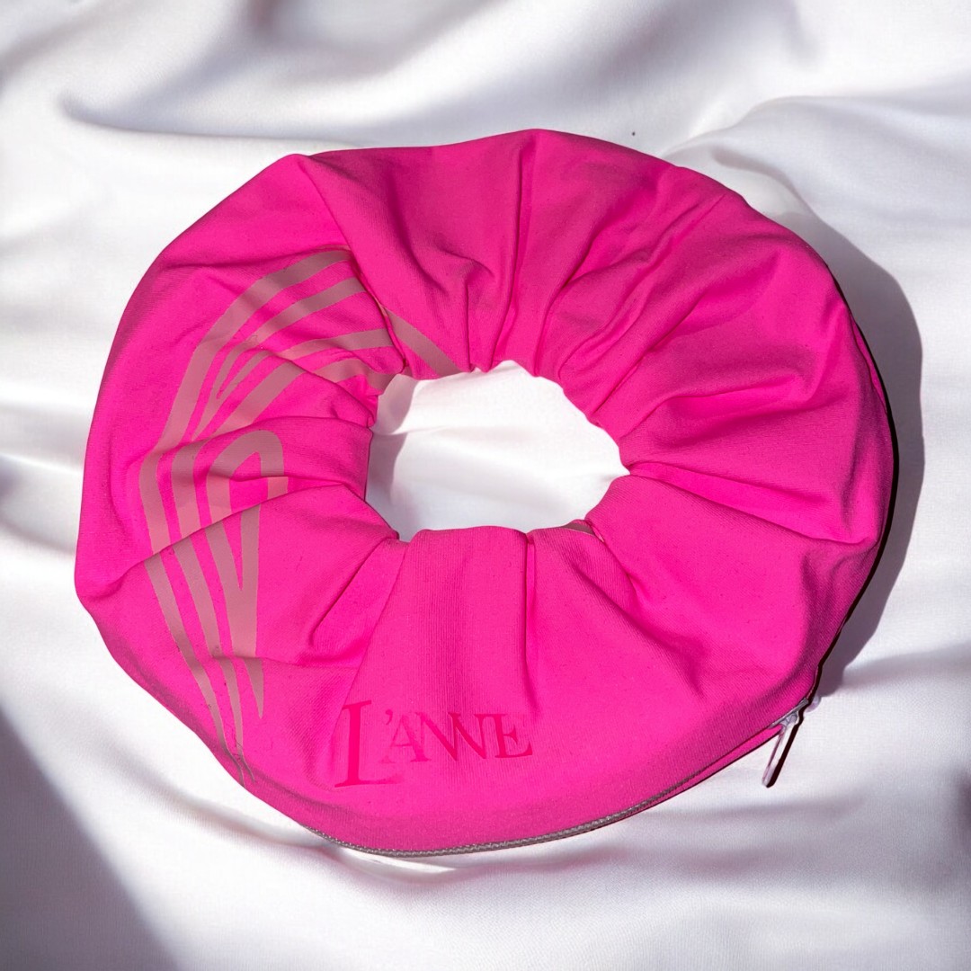 L'ANNE | Rikító rózsaszín cipzáros hajgumi - Image 2